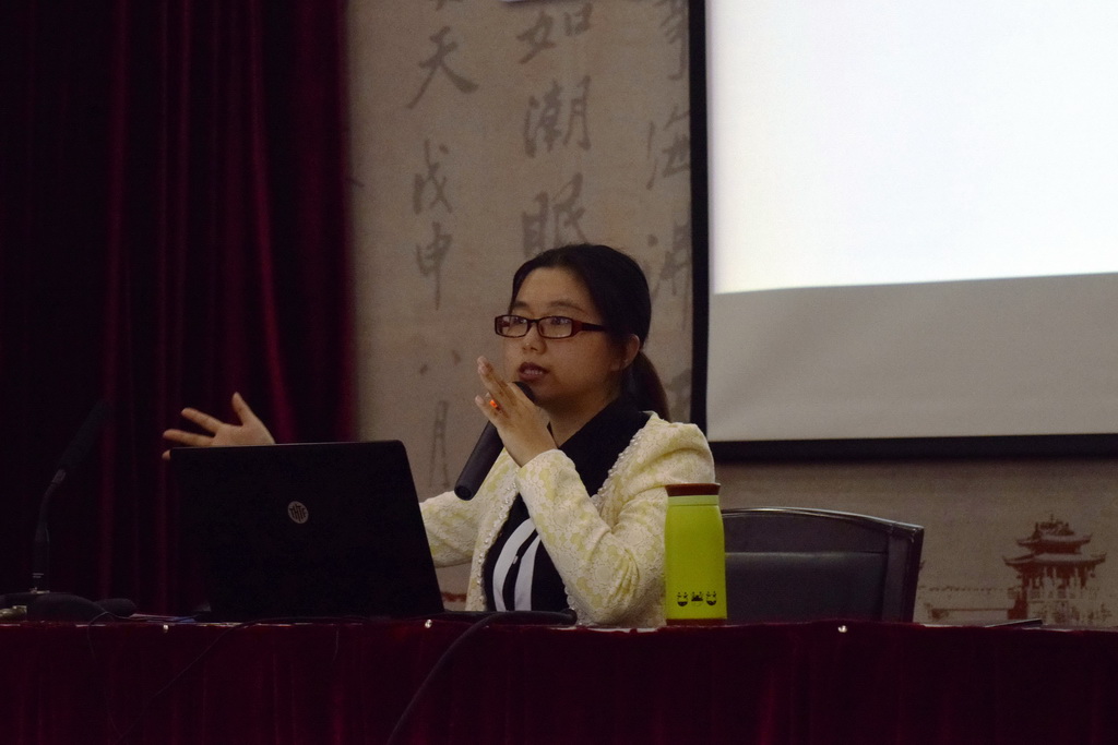 2016-11-18晚上李亚娟老师《志愿者心理技能培训》