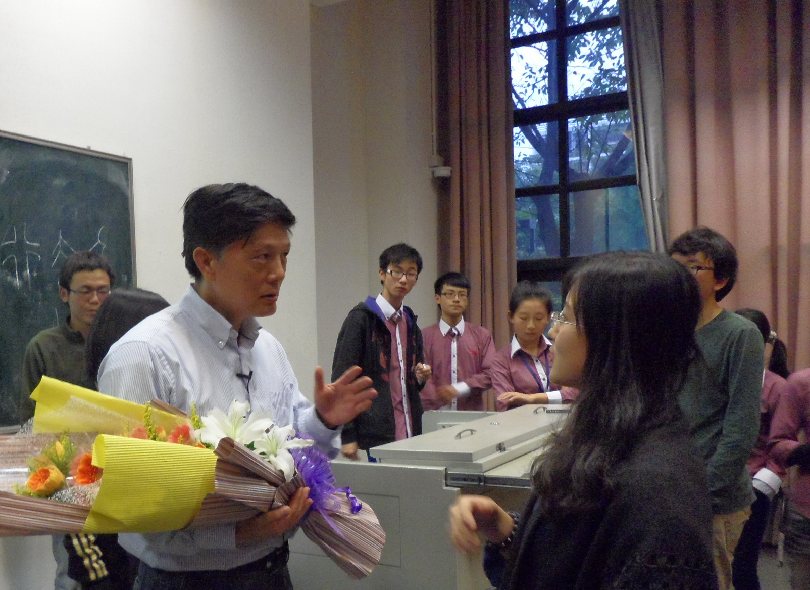 学院院长林伦伦受邀讲述广东方言背后的故事